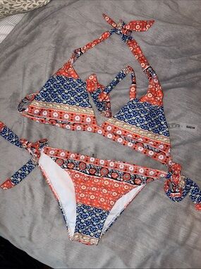 SHEIN Orange & Blue Floral Patchwork Bikini Set